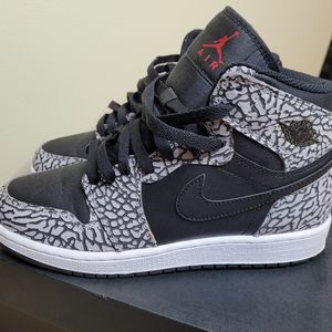 Air Jordan 1 retro high cement